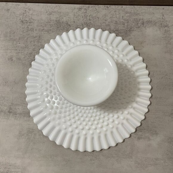Vintage Fenton White Milk Glass Hobnail Pedestal Ruffle Edge Cake Stand 13" - Picture 5 of 6